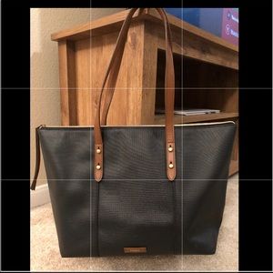 Fossil Two-Toned handbag. Excellent condition!